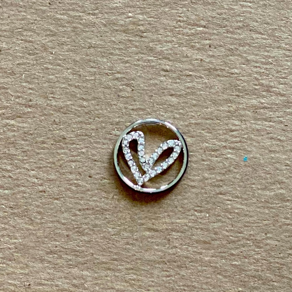 Origami Owl Heart face plate! ❤️
